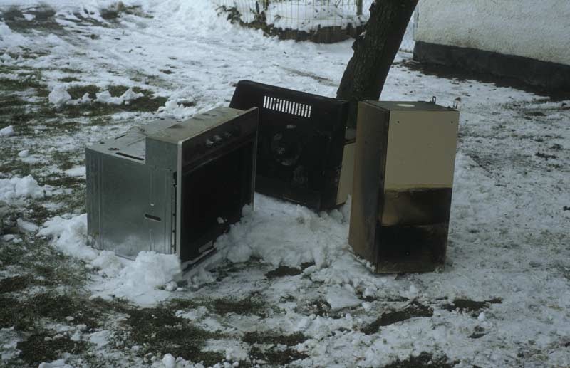 010.jpg