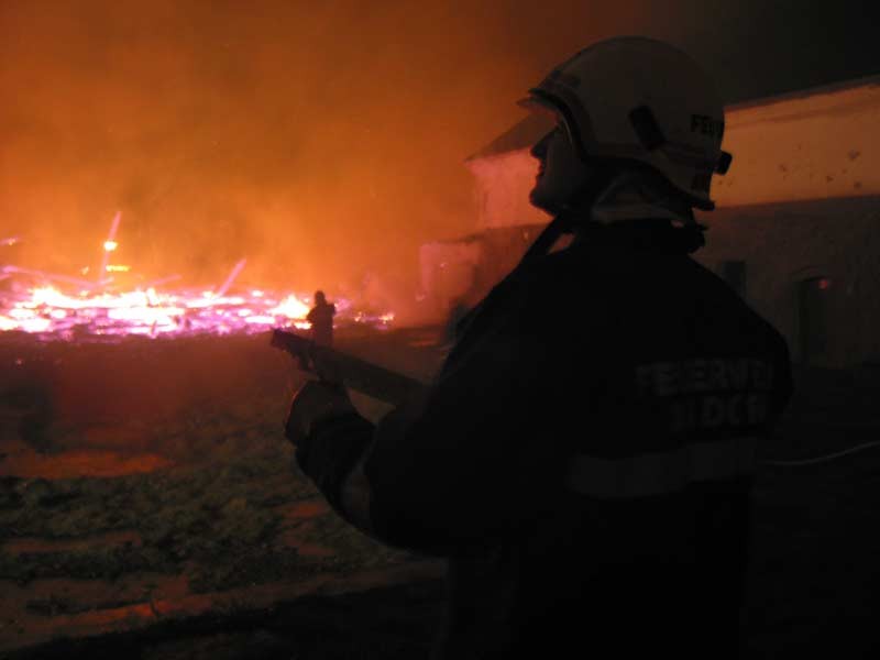 104-0469_IMG.jpg