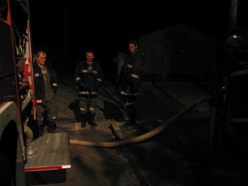 105-0513_IMG.jpg