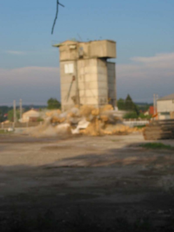 110-1005_IMG.jpg