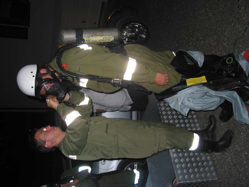 100-0021_IMG.jpg