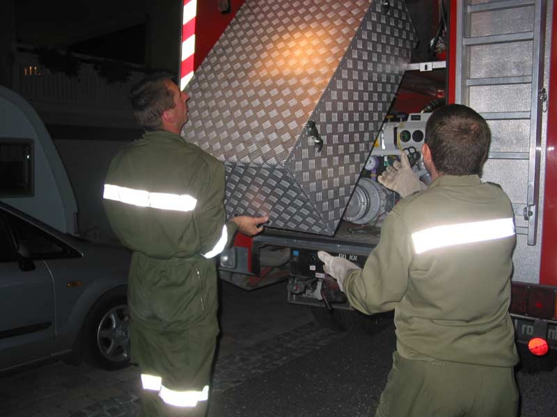 100-0001_IMG.jpg