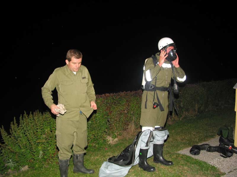100-0017_IMG.jpg