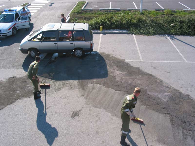100-0013_IMG.jpg