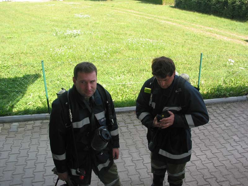 100-0001_IMG.jpg