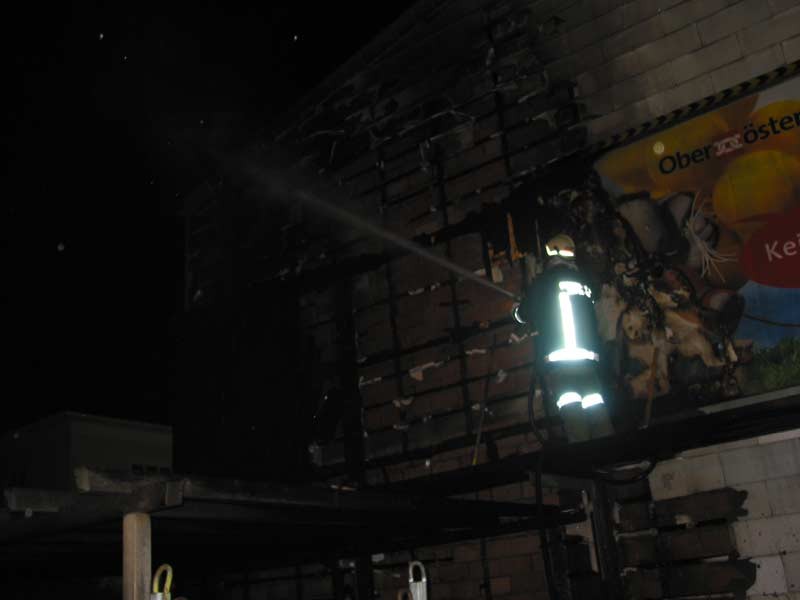 100-0077_IMG.jpg
